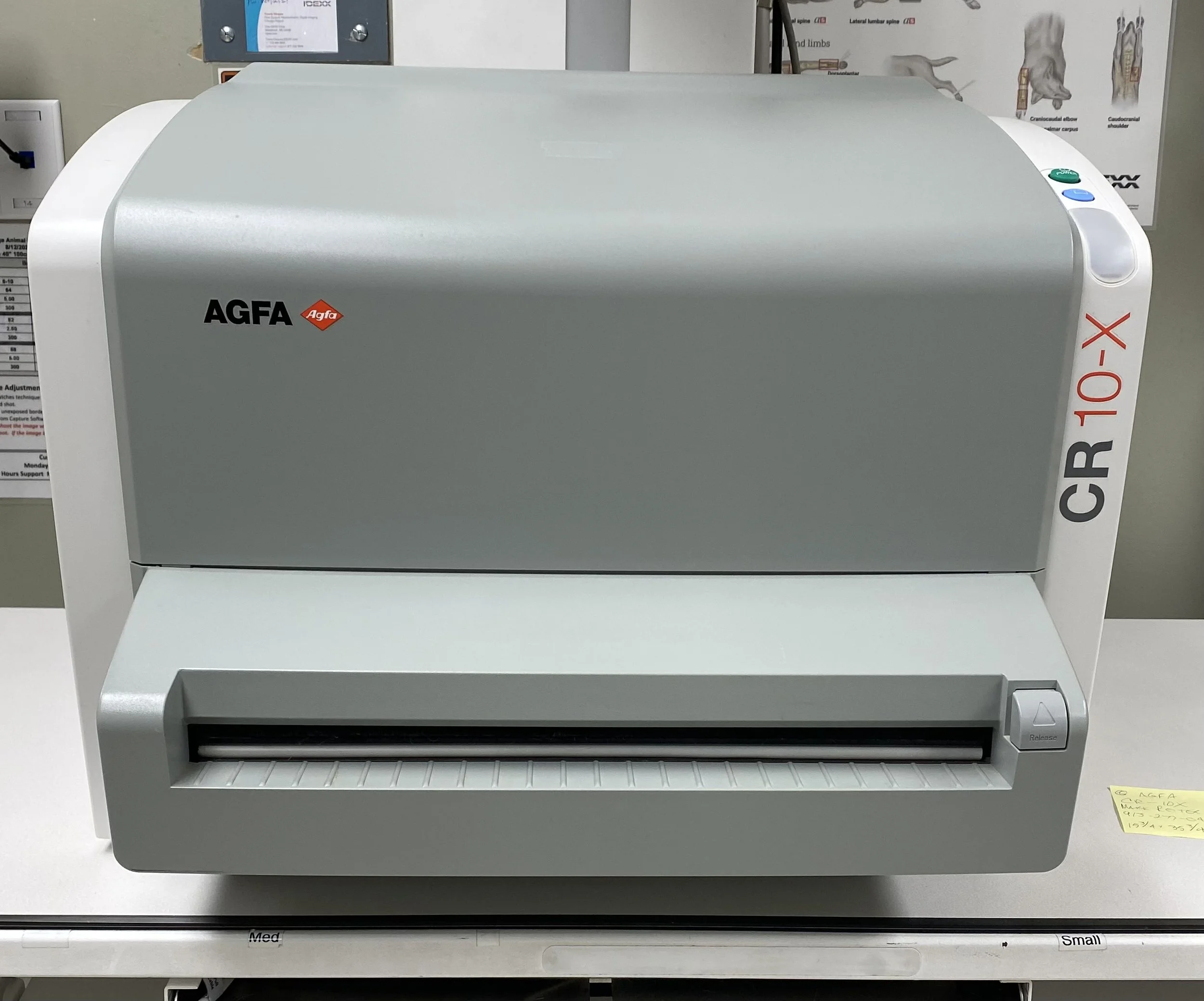Agfa CR 10-X with NX workstation and 2 cassettes — Used Vet Equipment